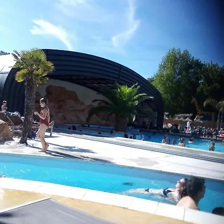 Bdf E37 La Pinede Camping *