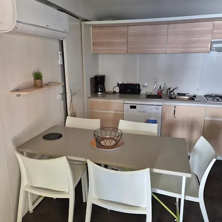 Bdf E37 La Pinede Camping Les Mathes